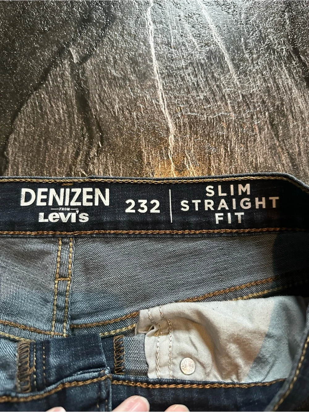 Levi's Slim Straight Men's Jeans in Dark Blue Denim